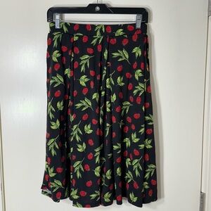 NWT LuLaRoe Women’s Black Ladybug Print‎ Skirt Plus Size 3X
